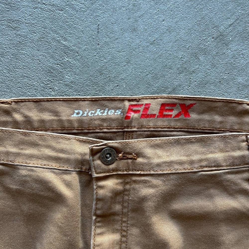 Vintage Dickies Flex Carpenter Pants Size 38x32 Tan Regular Fit Workwear - Picture 5 of 7